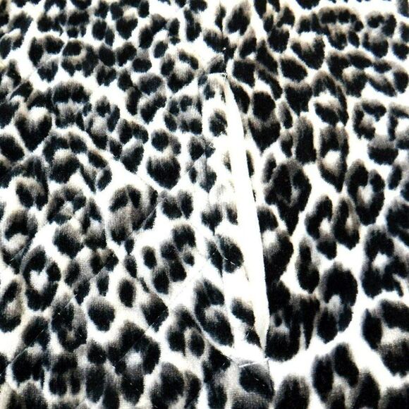 Charter Club animal print fuzzy vest - Picture 5 of 5